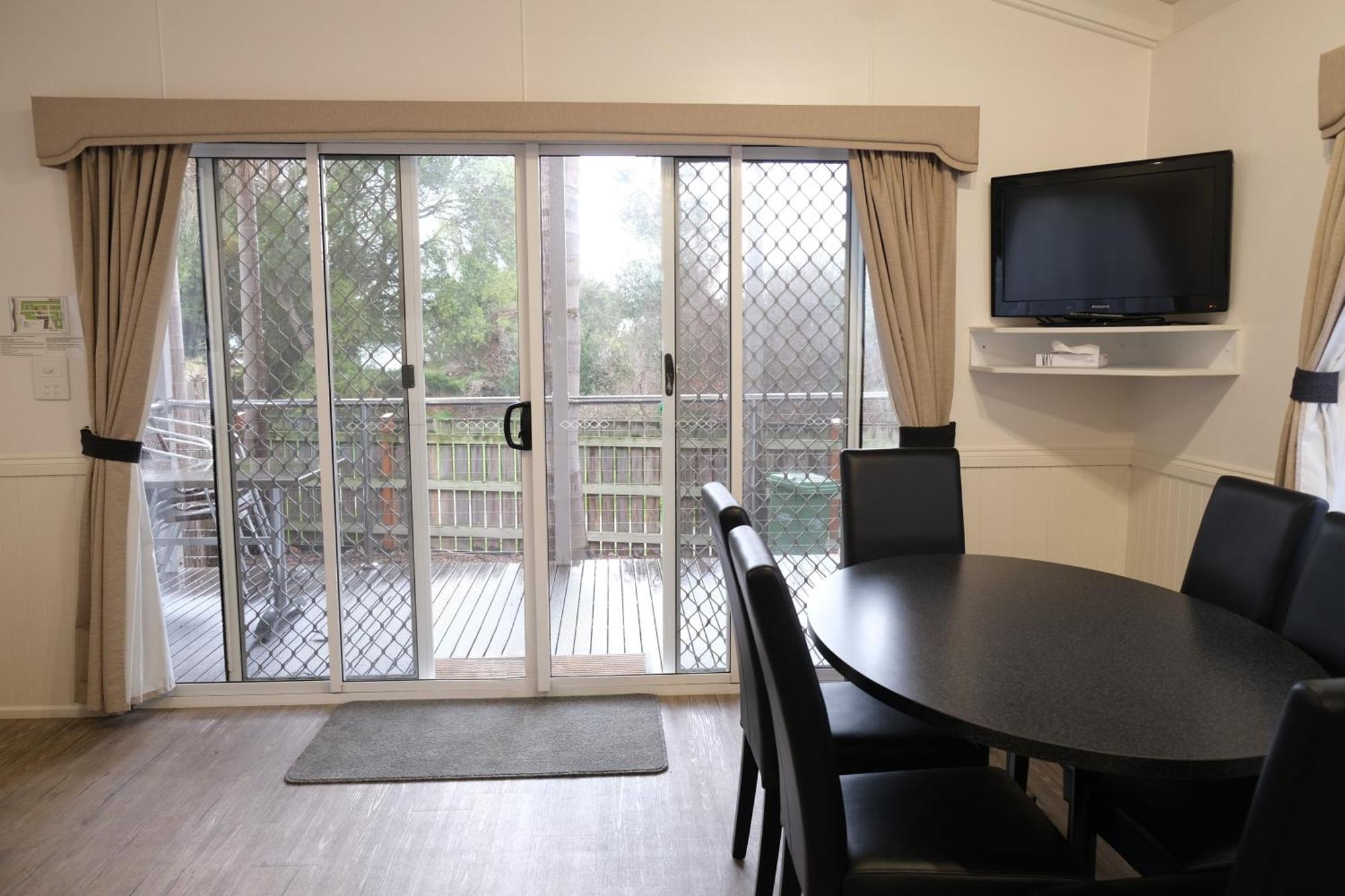 Kaloha Holiday Resort Phillip Island คาวเวส ภายนอก รูปภาพ
